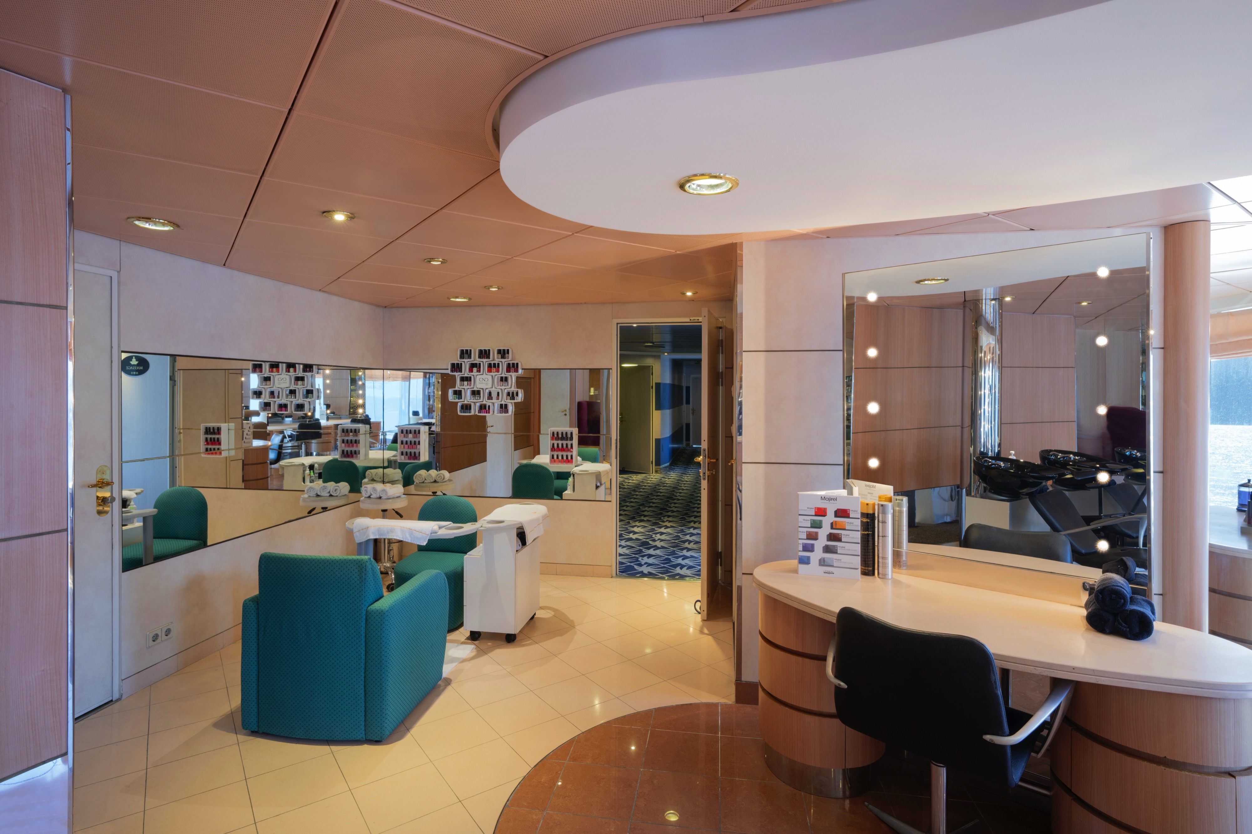 MSC Lirica - Beauty and Hair Salon